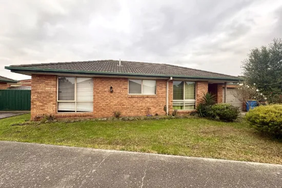 4/46 Beckington Crescent, Hampton Park, Vic 3976