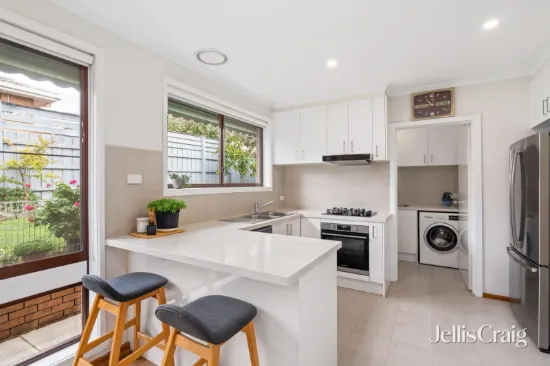 4/49 Hinkler Road, Glen Waverley, Vic 3150-Image