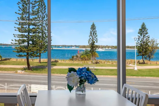 4/500 Marine Parade, Biggera Waters, Qld 4216