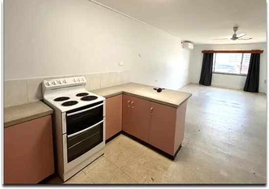 4/54a Park Street, Pimlico, Qld 4812