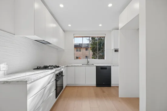 4/57 Pacific Parade, Dee Why, NSW 2099