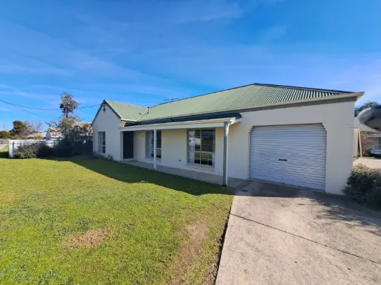 4/577 Webb Street, Lavington, NSW 2641