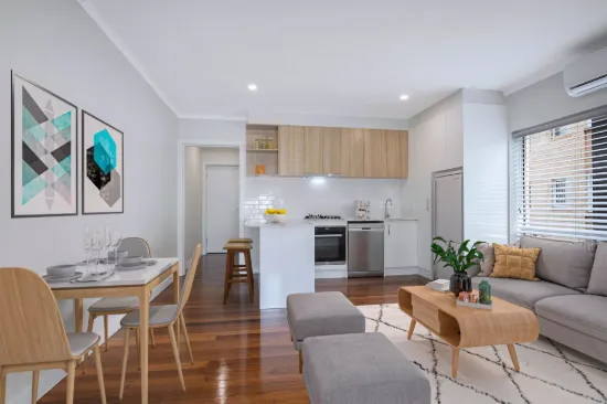 4/6 Wight Street, Milton QLD 4064-Image