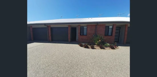 4/61a Burnett Street, Bundaberg South, Qld 4670