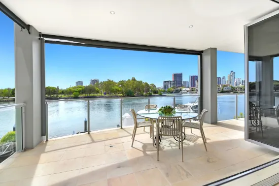 4/68-70 Sunset Boulevard, Surfers Paradise, Qld 4217