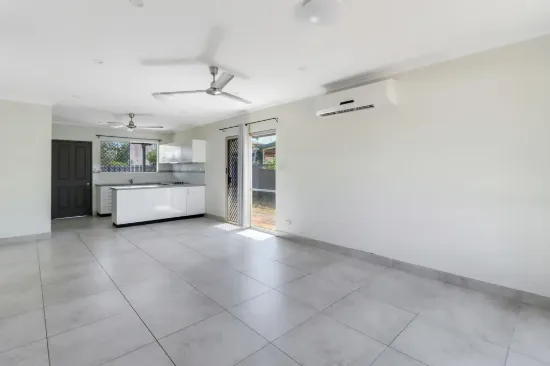 4/8 Abbott Crescent, Malak, NT 0812