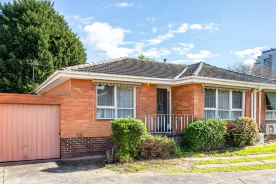 4/8 Ashted Road, Box Hill, Vic 3128