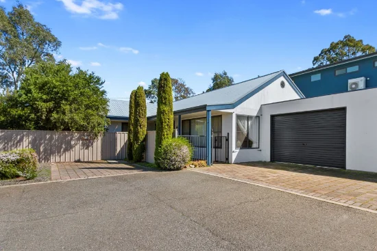 4/8 Beare Street, Clare, SA 5453