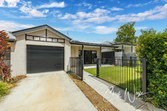 4/8 George Street, Woodford, Qld 4514