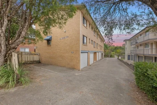 4/81 Farnell Street, Chermside, Qld 4032 - For Rent