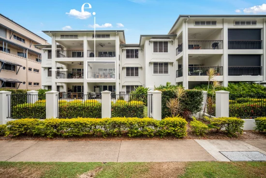 4/92-94 Mitchell Street, North Ward, Qld 4810 - For Sale