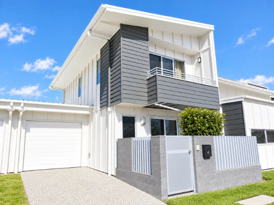 4 Indigo Road, Caloundra West, Qld 4551