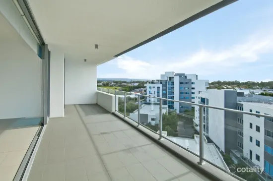 402/43 Harbour Town Drive, Biggera Waters, Qld 4216
