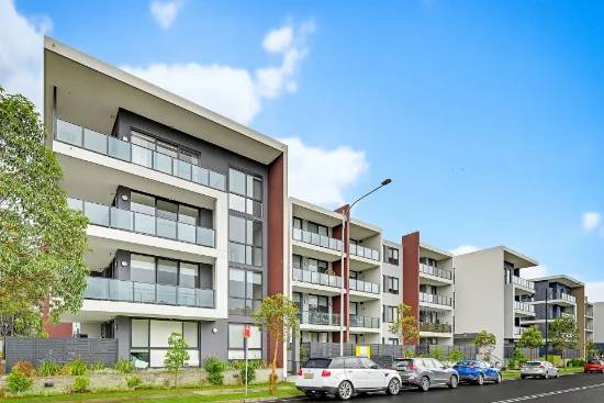 406/76 Lakeside Parade, JORDAN SPRINGS NSW 2747-Image