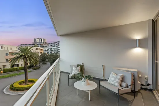 407/1 Stromboli Strait, Wentworth Point, NSW 2127