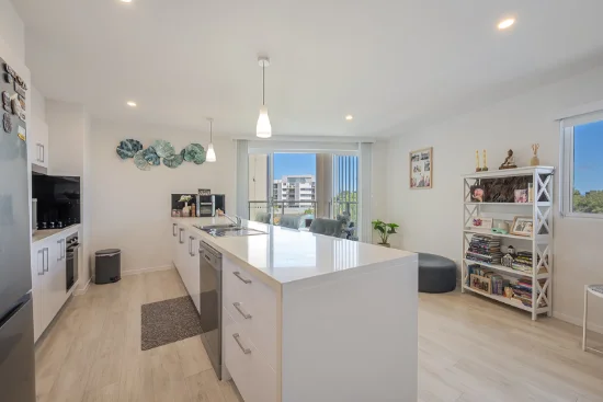 407/81 Sutton Street, Redcliffe, Qld 4020-Image