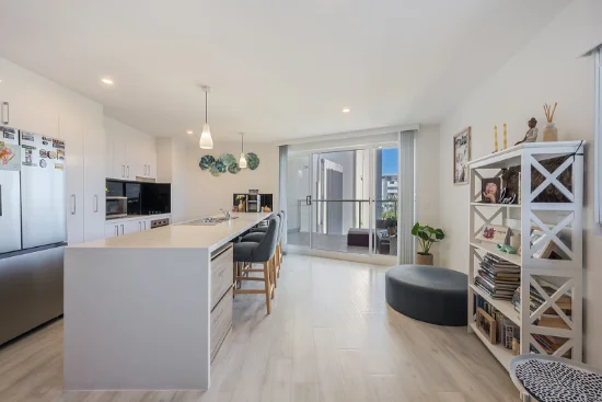 407/81 Sutton Street, Redcliffe, Qld 4020-Image