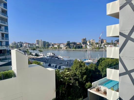 411/44 FERRY STREET, Kangaroo Point, Qld 4169
