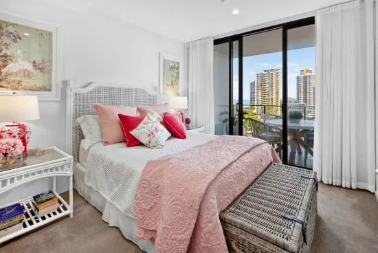 43/18 Chelsea Avenue, Broadbeach QLD 4218-Image