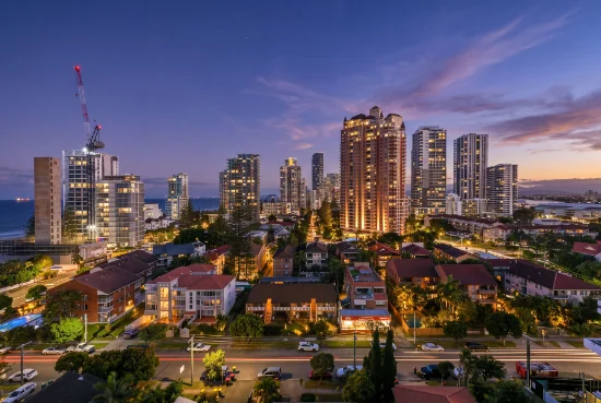 43/18 Chelsea Avenue, Broadbeach QLD 4218-Image