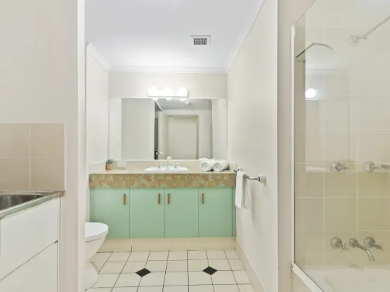45/955 Gold Coast Highway, Palm Beach, Qld 4221-Image