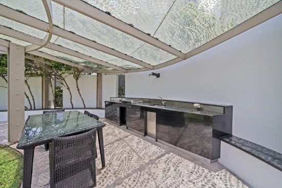 4801/4 The Esplanade, Surfers Paradise, Qld 4217-Image