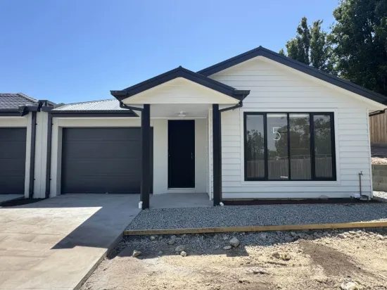 5/1 Mary St, Bunyip, Vic 3815