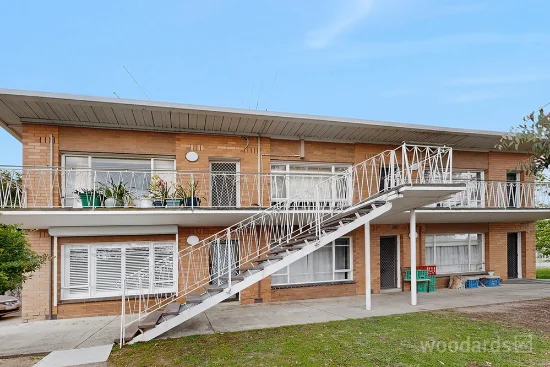 5/132 Tennyson St, Essendon, Vic 3040 - For Rent