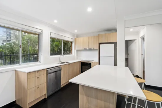 5/14 Hughes Avenue, Main Beach, Qld 4217-Image