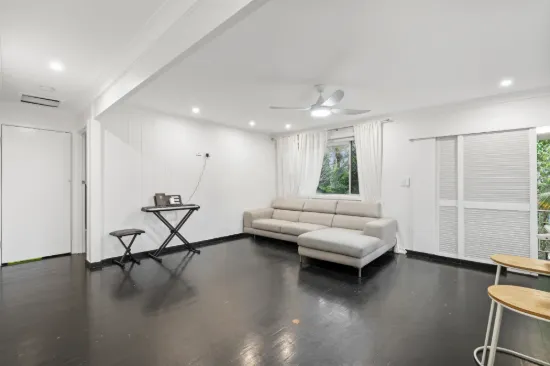 5/14 Hughes Avenue, Main Beach, Qld 4217-Image