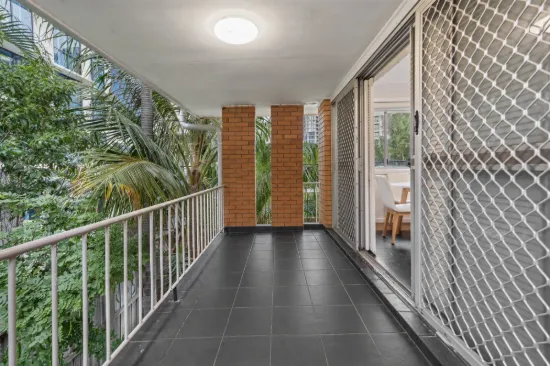5/14 Hughes Avenue, Main Beach, Qld 4217-Image