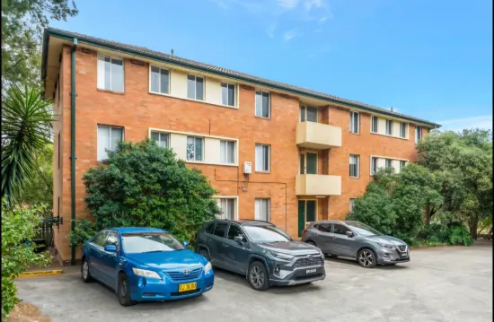 5/2-6 Marlene Crescent, Greenacre, NSW 2190