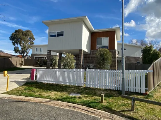 5/20 Griffin St, Mitchell, NSW 2795