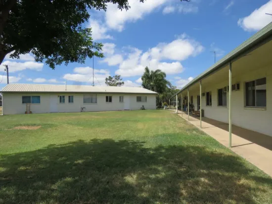 Tidy 2 Bedroom Unit
