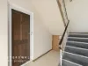 5/3 Lissadell Ct, New Town, Tas 7008-Image