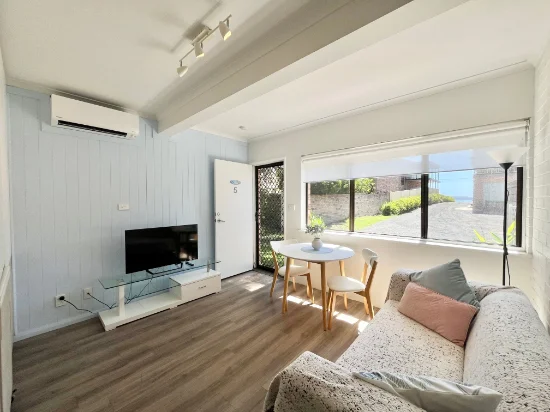 5/374 Beach Road, Batehaven NSW 2536-Image