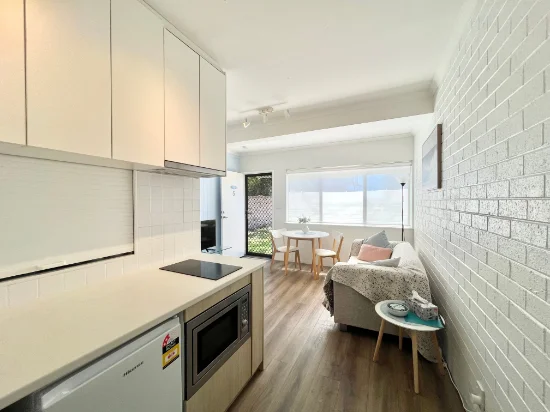 5/374 Beach Road, Batehaven NSW 2536-Image