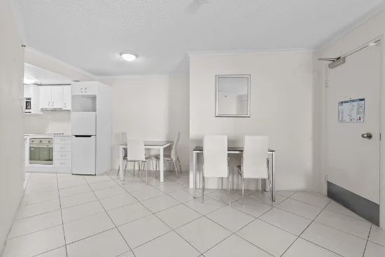5/452 Marine Parade, Biggera Waters, Qld 4216-Image