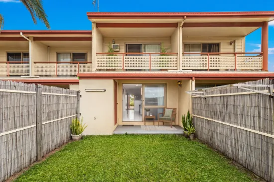 5/6 Gardenia Street, Proserpine, Qld 4800
