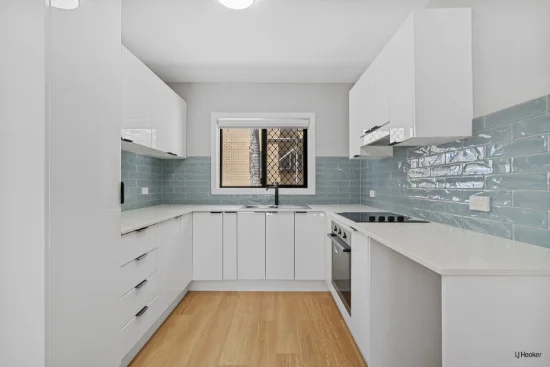 5/6 Nyrang Avenue, Palm Beach, Qld 4221
