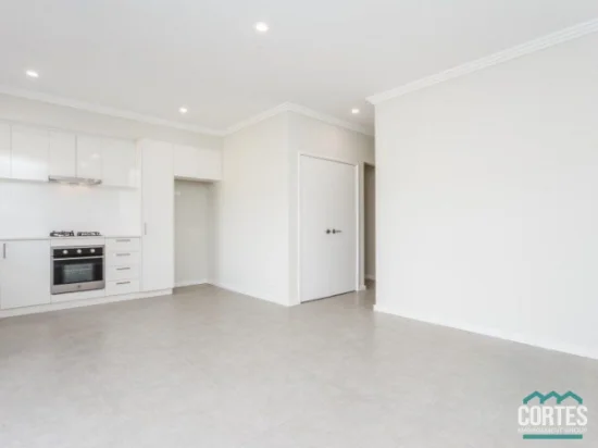 5/7 Bardolph Rd, Spearwood, WA 6163 - For Rent