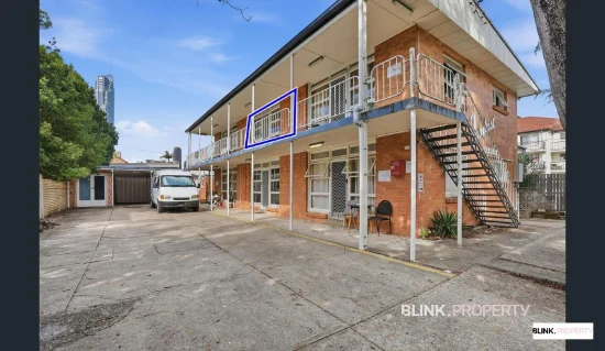 5/7 Leonard Avenue, Surfers Paradise, Qld 4217 - For Rent