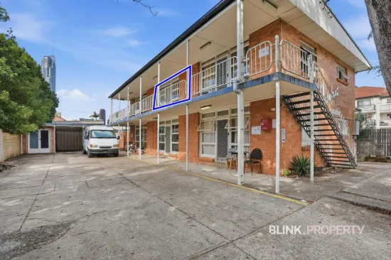 5/7 Leonard Avenue, Surfers Paradise, Qld 4217