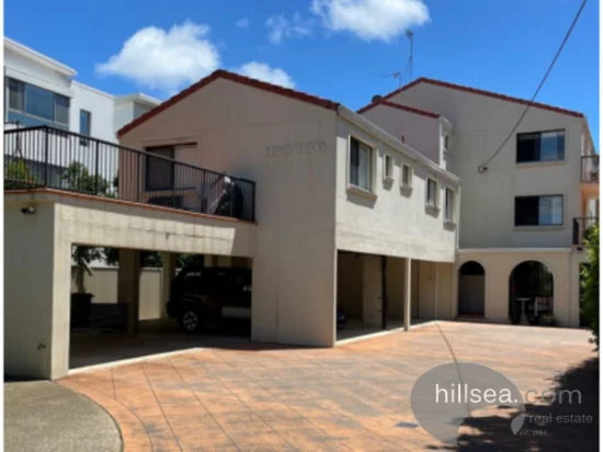 5/9 Bright Avenue, Labrador, Qld 4215