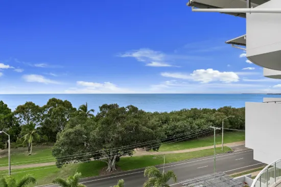 502/239 Esplanade, Pialba, Qld 4655-Image