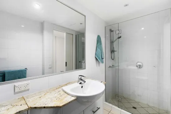 502/239 Esplanade, Pialba, Qld 4655-Image