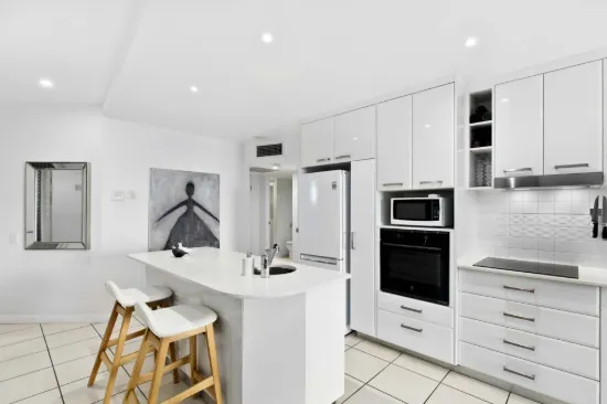502/239 Esplanade, Pialba, Qld 4655-Image