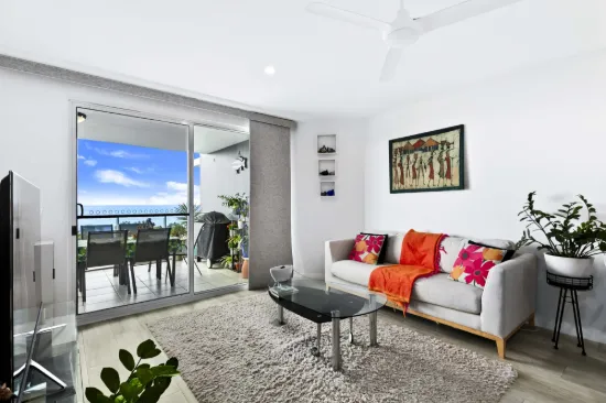 502/239 Esplanade, Pialba, Qld 4655-Image