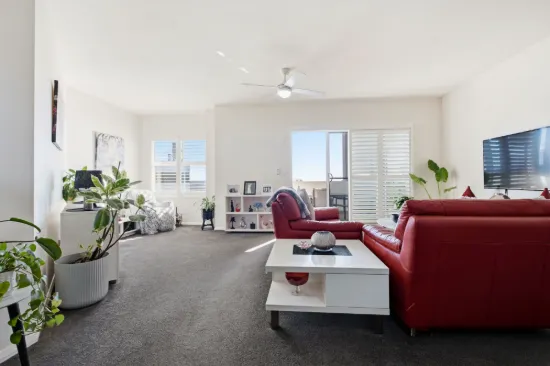 503/215-217 Pacific Highway, Charlestown NSW 2290-Image