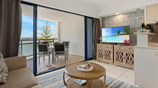 514/75 Esplanade, Golden Beach, Qld 4551